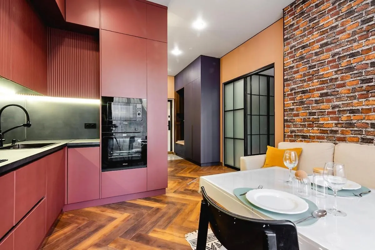 Apartment Cozy Retreat In The City Center, Near Arbat & Mall Almaty