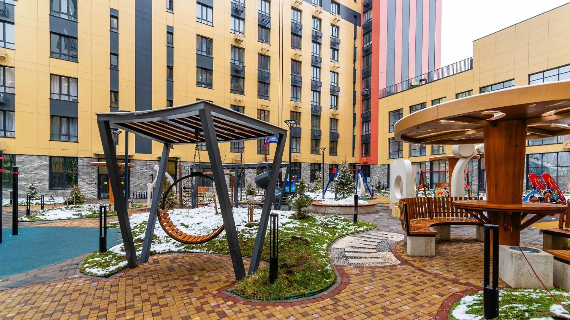 Cozy Retreat In The City Center, Near Arbat & Mall Almaty