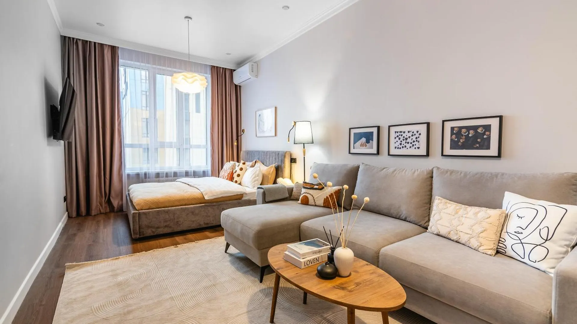 Cozy Retreat In The City Center, Near Arbat & Mall Almaty