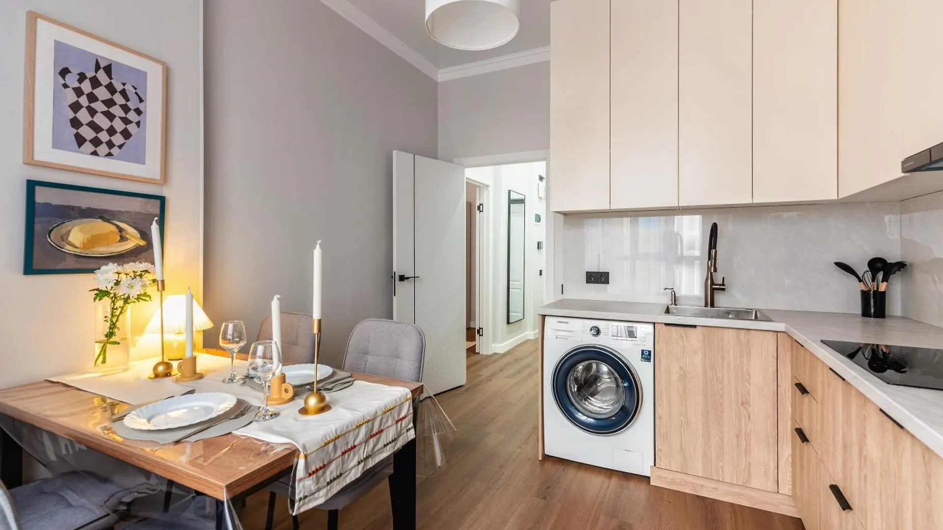 Apartment Cozy Retreat In The City Center, Near Arbat & Mall Almaty
