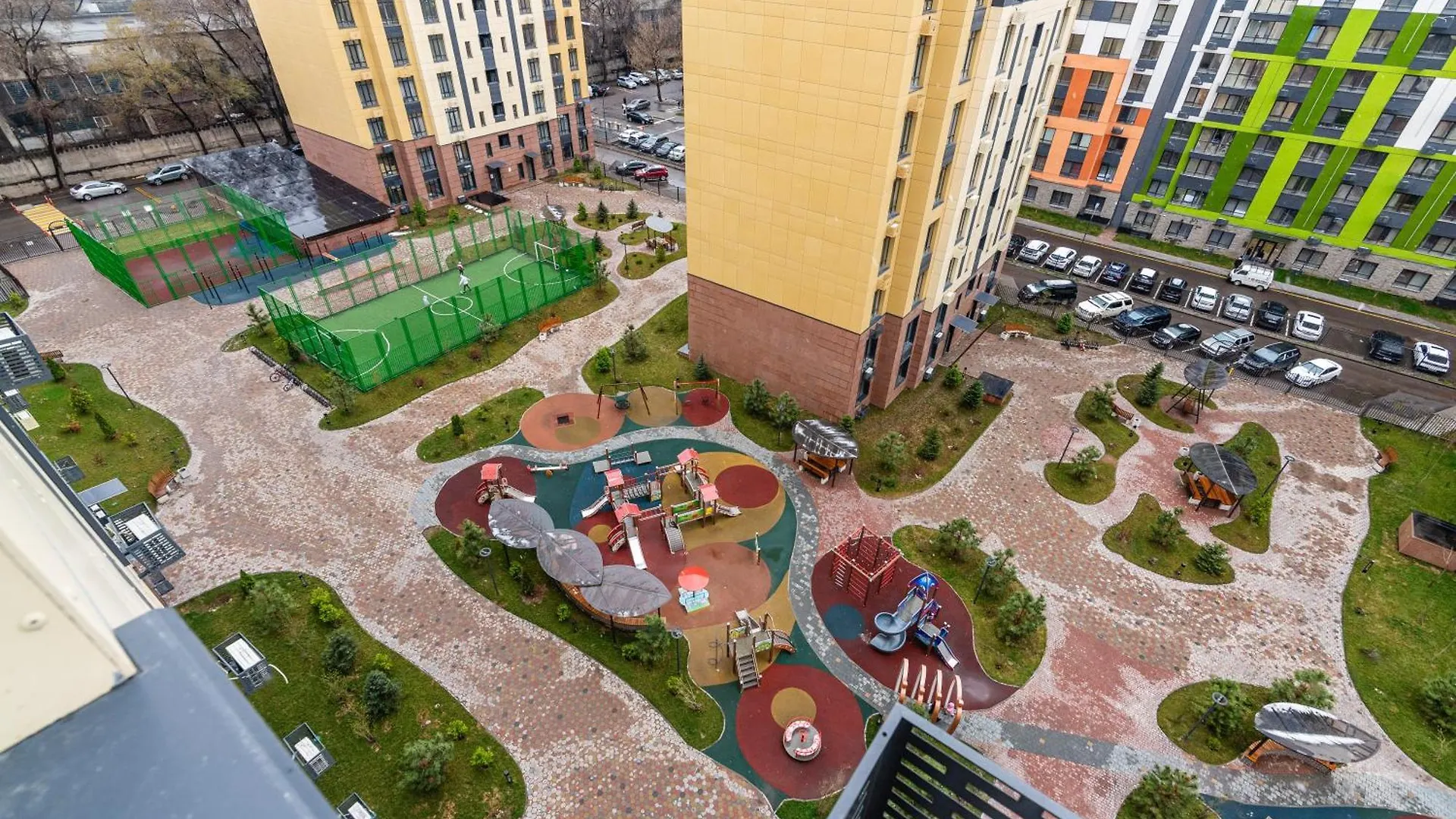Cozy Retreat In The City Center, Near Arbat & Mall Almaty Kazakhstan
